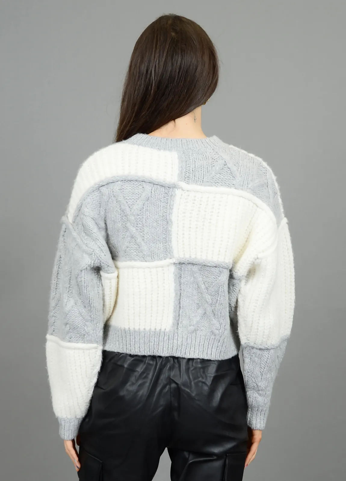 Vyla Long Sleeve Crew Neck Pullover Grey
